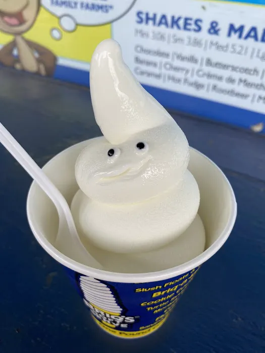 Briq's Soft Serve Picture 5