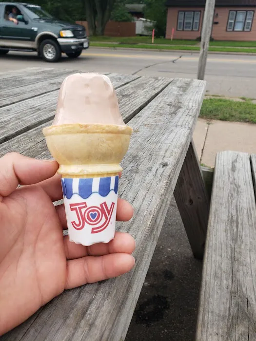 Briq's Soft Serve Picture 6