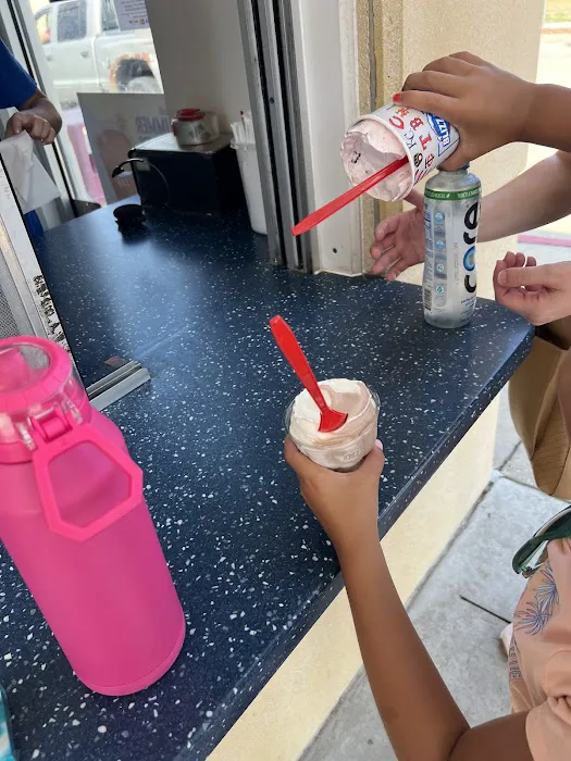 Dairy Queen Picture 2