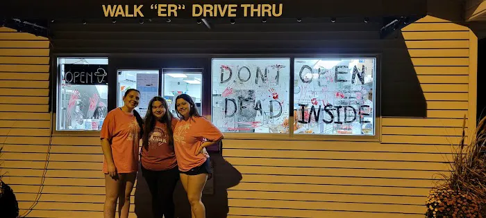 Walk Er Drive Thru Picture 8