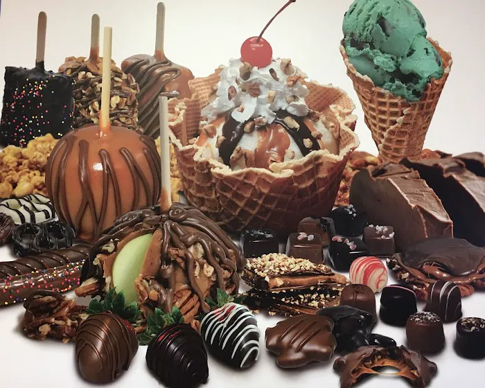 Kilwins Ice Cream - Chocolate - Fudge Picture 2