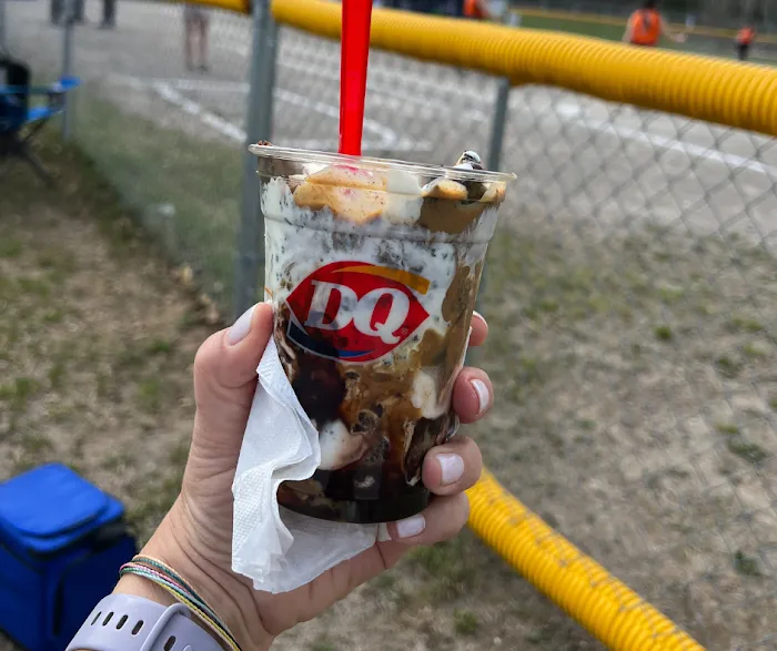 Dairy Queen Store Picture 5