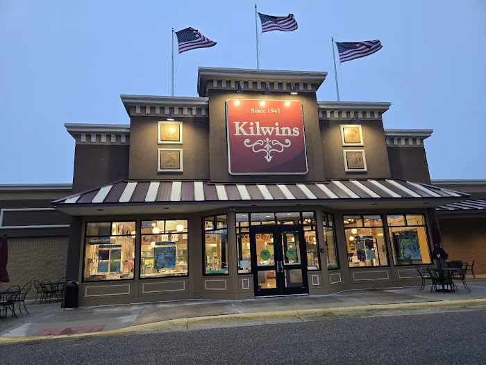Kilwins Ice Cream - Chocolate - Fudge Picture 4