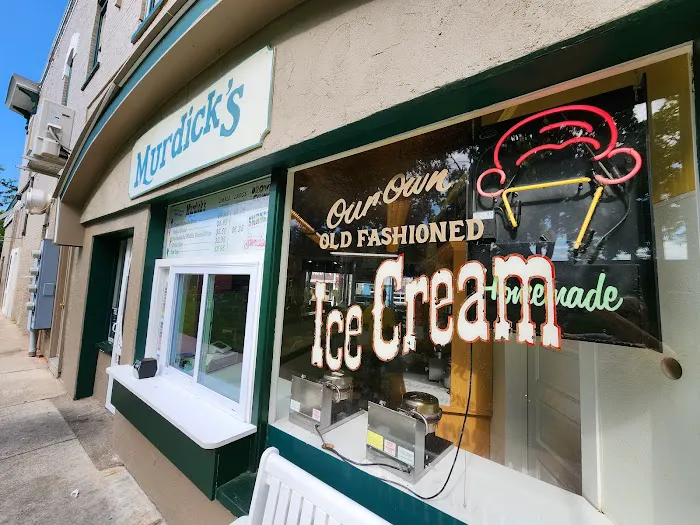 Murdick's Fudge and Ice Cream Picture 3