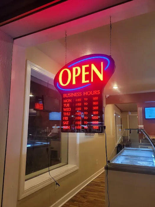 The Ice Cream Parlor Picture 1