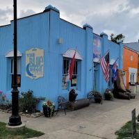 Blue Moon Ice Cream Shoppe ico