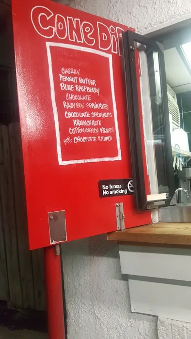 Classic Ice Cream Shop Picture 1