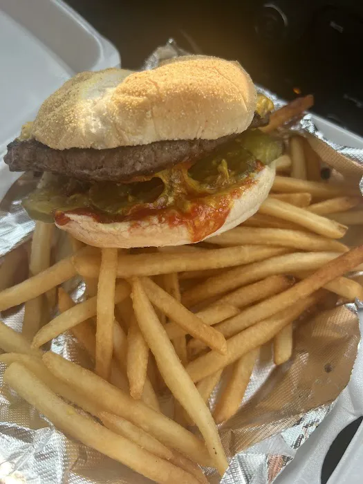 Mar-Ta-Lee Dairy Bar Picture 3