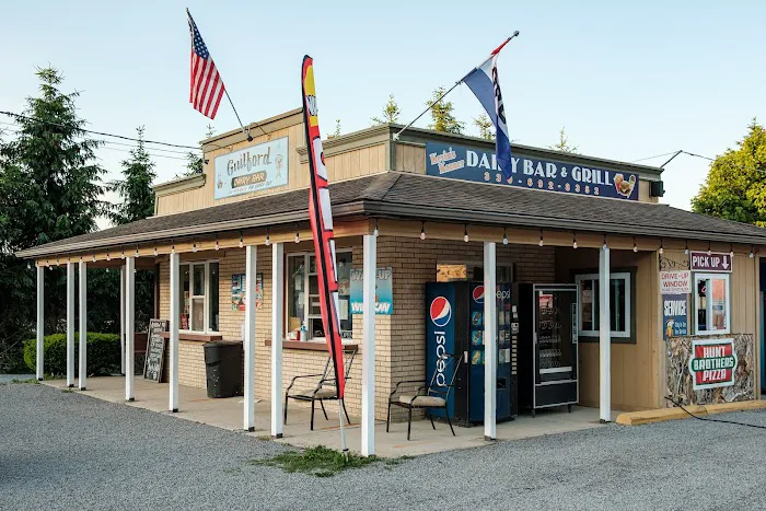 Guilford Lake Dairy Bar/Grill Picture 3