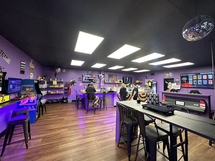 Totally 80s Ice Ice Cream Shoppe Picture 9