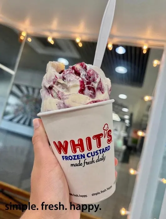 Whit’s Frozen Custard, Camp Landing Picture 7