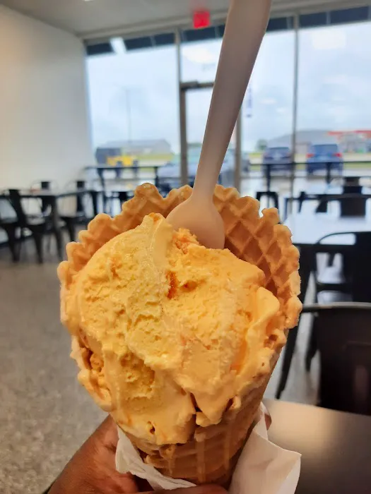 The Main Scoop Picture 3