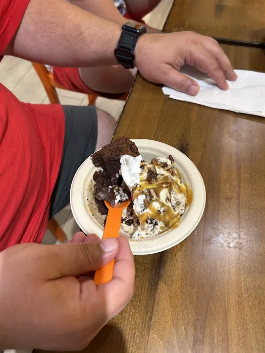 Ehrler's Ice Cream Picture 7