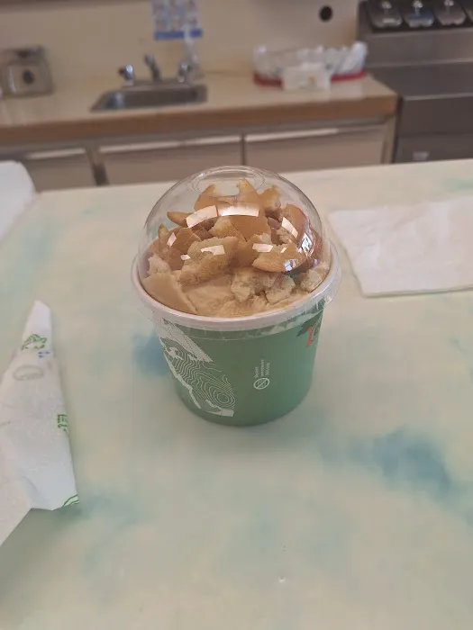 The Sugar Bowl Ice Cream Shop Picture 7