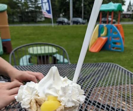 Lilly's Soft Serve & More