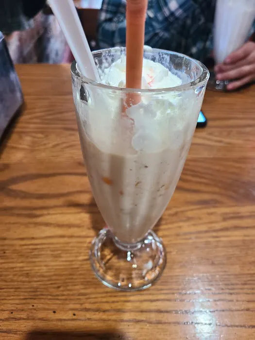 Sweet Sally's Ice Cream Bar Picture 1