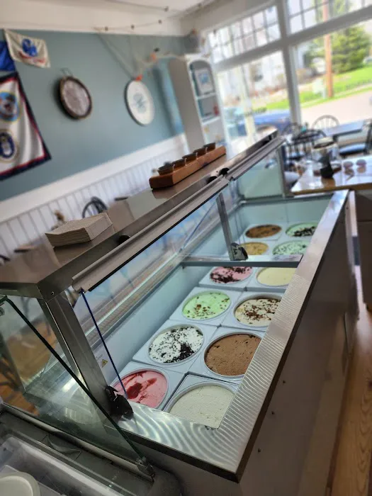 Harbor Ice Cream Picture 1
