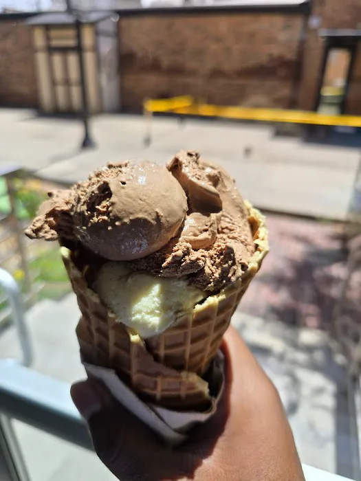 Mitchell's Ice Cream (Ohio City Kitchen & Shop) Picture 9