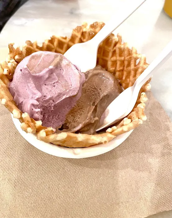 Jeni's Splendid Ice Creams Picture 2
