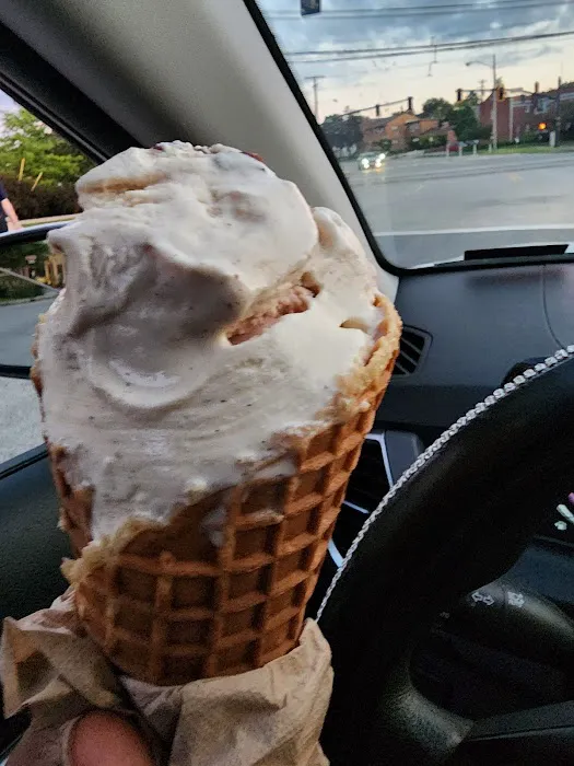 Mitchell's Ice Cream (Van Aken District) Picture 7