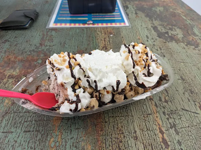 Vance's Carriage House Creamery Picture 2