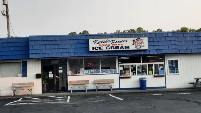 Katie's Korner Ice Cream Picture 4