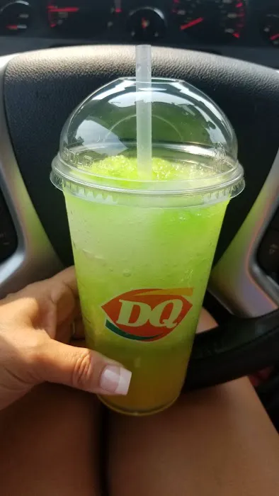 Dairy Queen Store Picture 3