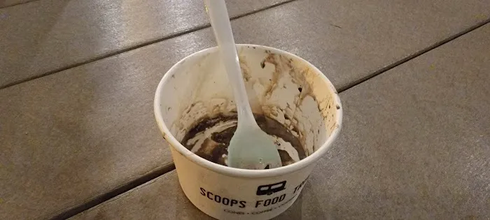 Scoops Food Truck Picture 5