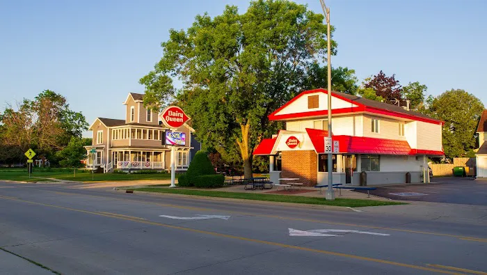 Dairy Queen Store Picture 1