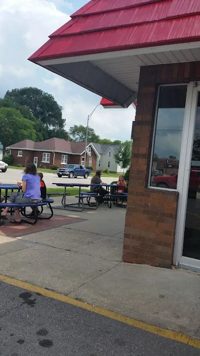 Dairy Queen Store Picture 10