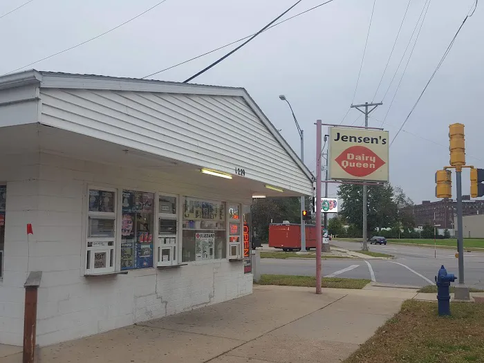 Dairy Queen Store Picture 1