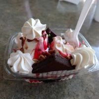 4 Queens Dairy Cream ico