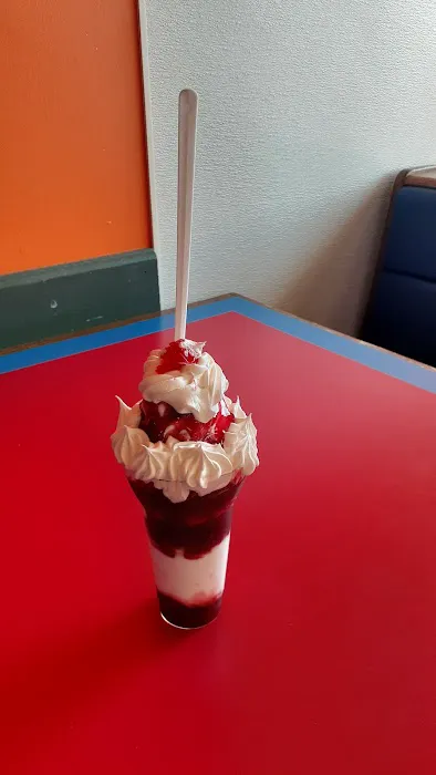 4 Queens Dairy Cream Picture 4