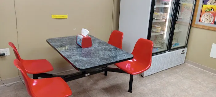 Dairy Queen Store Picture 4