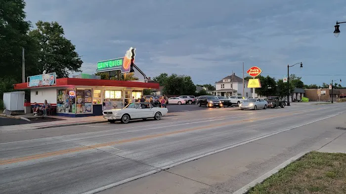 Dairy Queen Store Picture 5