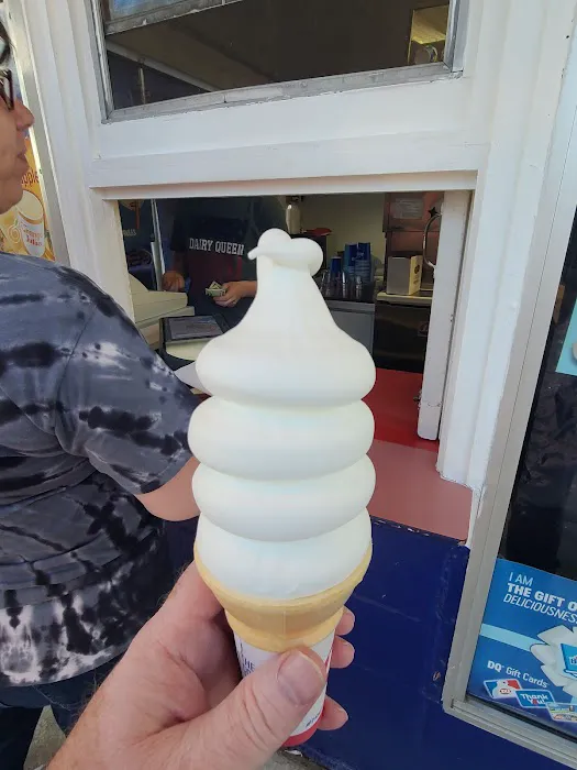 Dairy Queen Store Picture 8