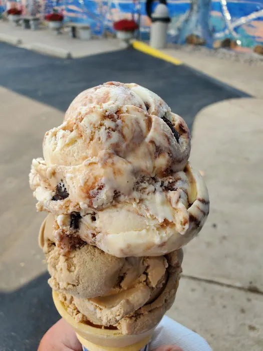Swiftwater Ice Cream Picture 2