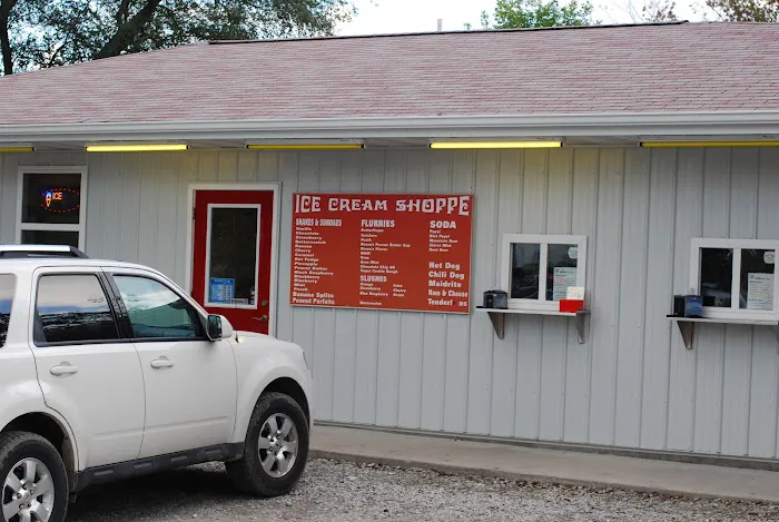 Ice Cream Shoppe Picture 10