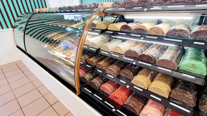 The Chocolate Shop Picture 9