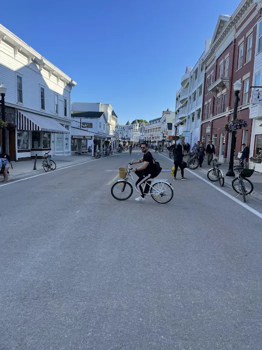 Sanders on Mackinac Picture 7