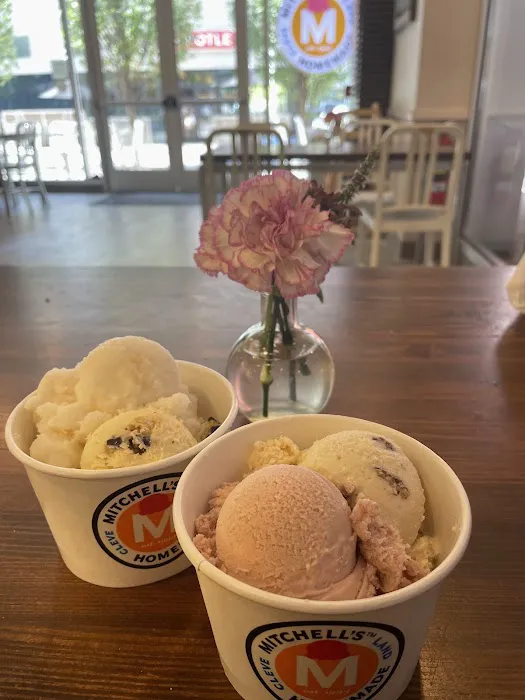 Mitchell's Ice Cream (Uptown Shop) Picture 4