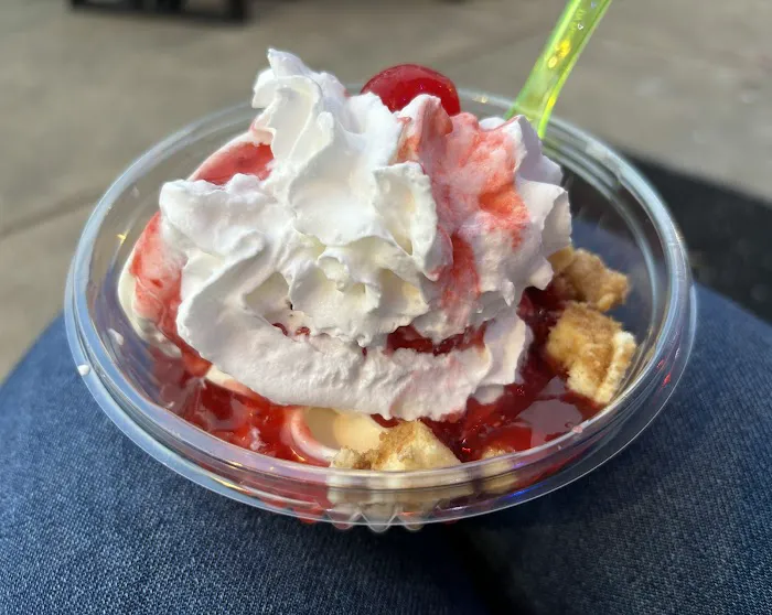Valley Villa Custard Picture 1