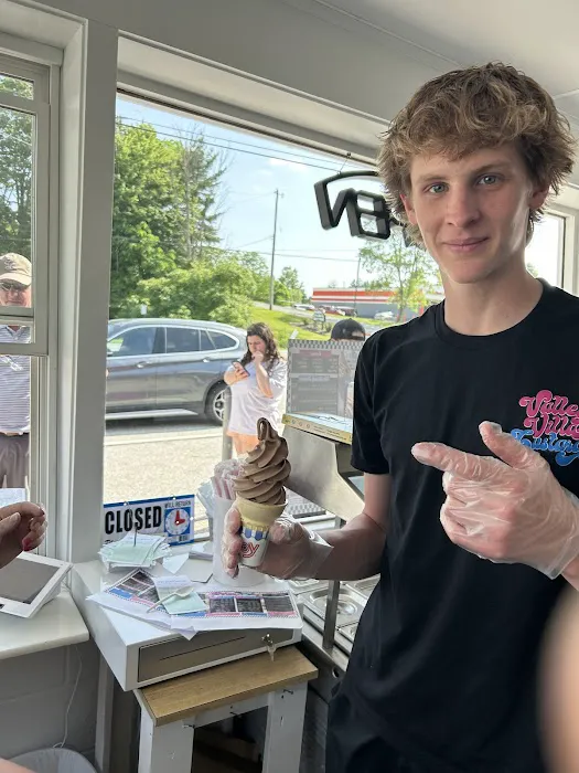 Valley Villa Custard Picture 7