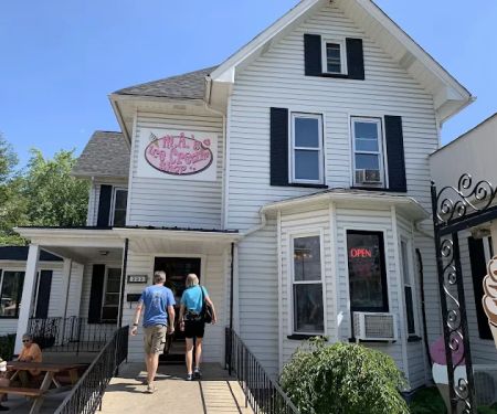 M.A.'s Ice Cream Shop