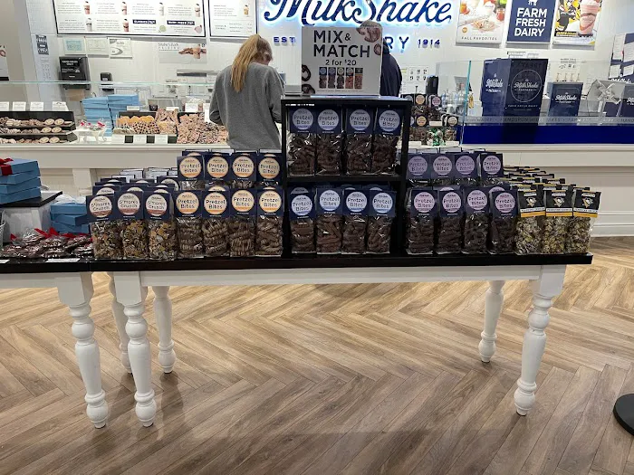 MilkShake Factory (Moon) Picture 3