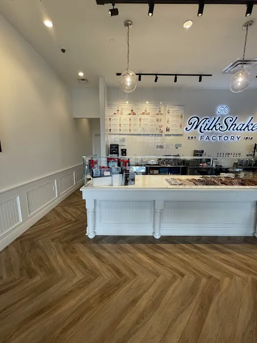 MilkShake Factory (Moon) Picture 6