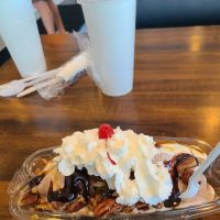 Scoops & More Eatery ico