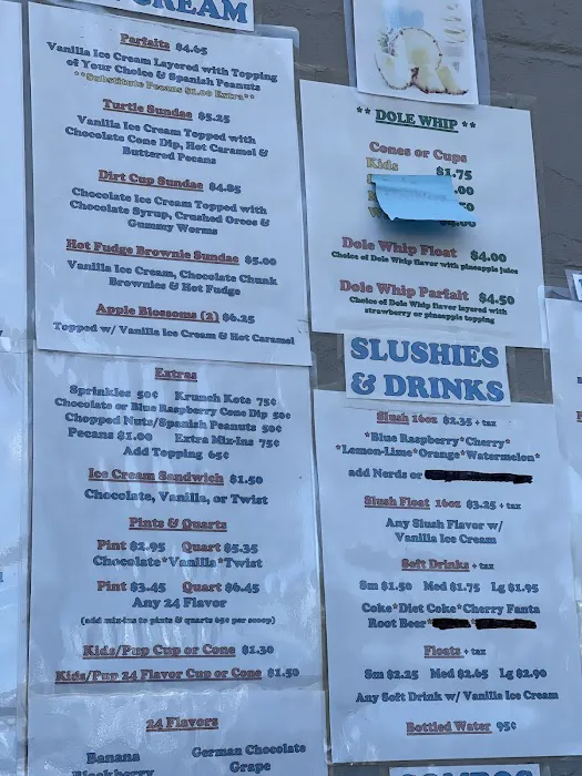 Corner Ice Cream Shop Picture 8