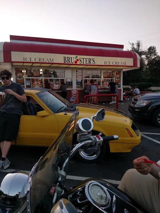 Bruster's Real Ice Cream Picture 10