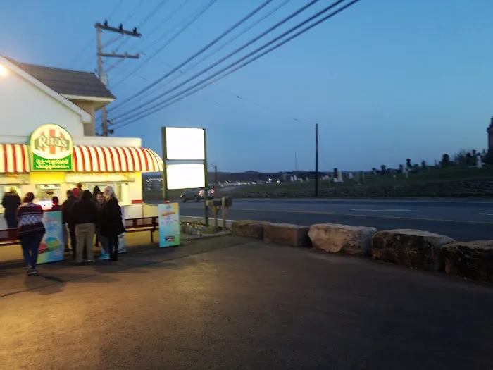 Rita's Italian Ice & Frozen Custard Picture 10
